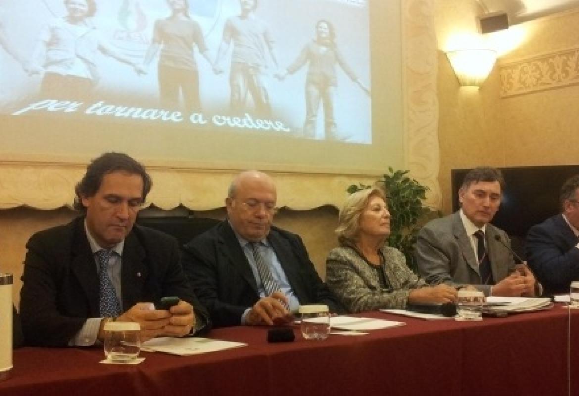 "Pronti ad allearci", Adriana Poli alla presentazione della nuova AN