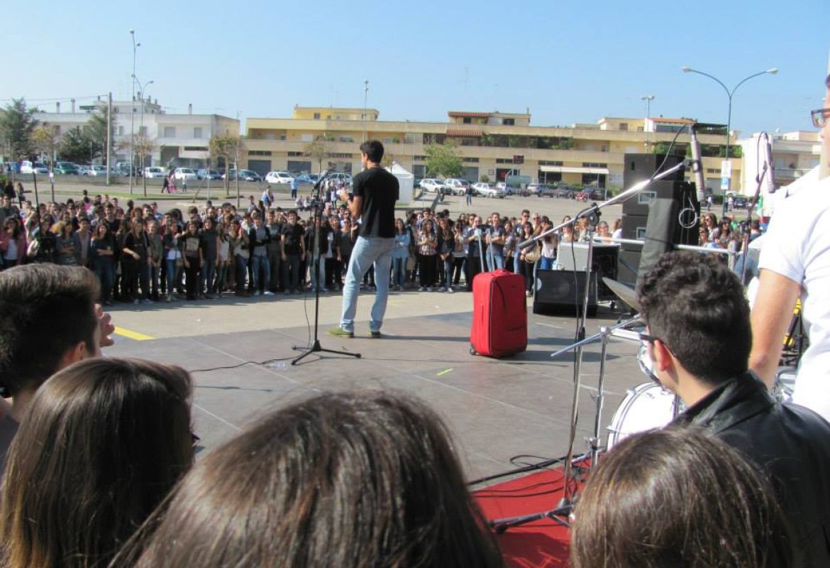E ora la gioia di leggere contagi la città!
