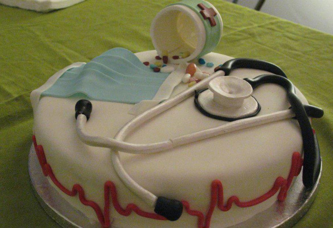 Le mancano pochi voti per vincere. Sosteniamo Roberta e la sua torta