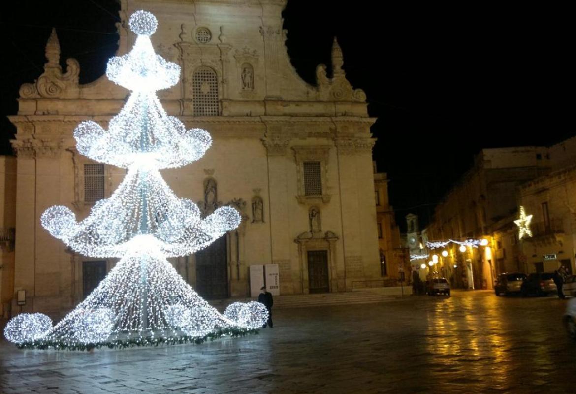 La Befana porterà il premio al 'Presepe più bello'
