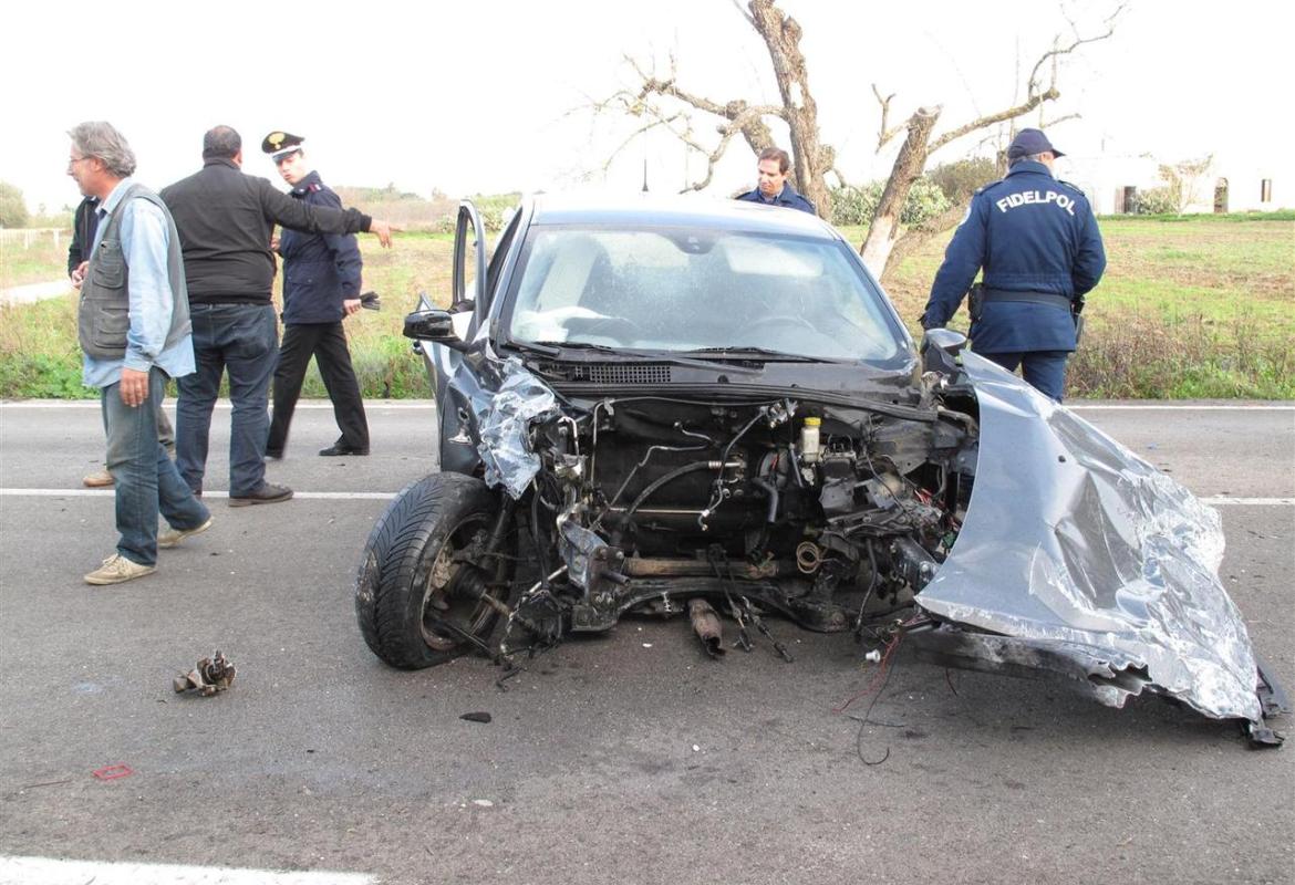 Arrestato galatinese ferito in un incidente mentre forse tentava una rapina sulla Noha-Collepasso