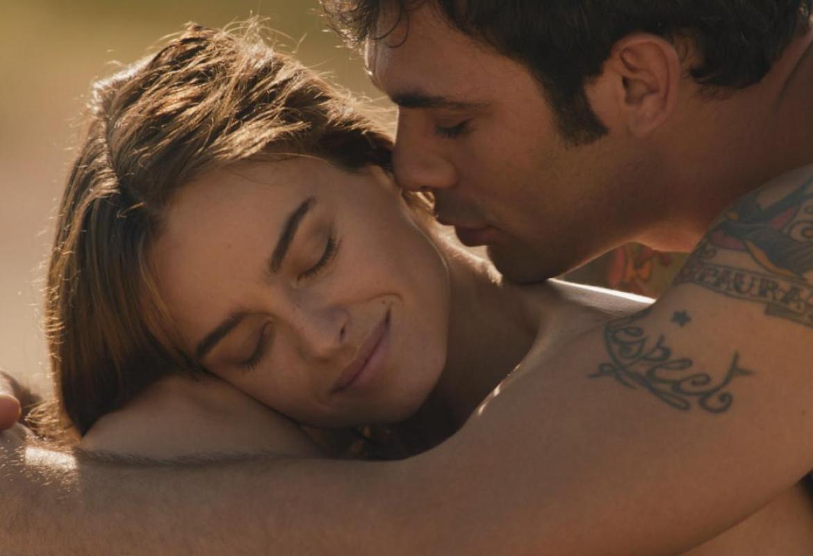 'Allacciate le cinture'. Ozpetek non tradisce mai