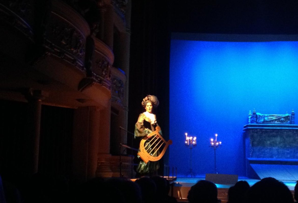 Carla Fracci incanta il Politema nella prima di “Orfeo ed Euridice”