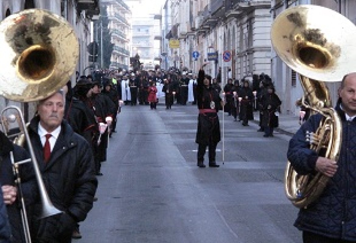 La 'Chiamata della Madonna' e la processione del sabato santo a Galatina si faranno anche in caso di pioggia