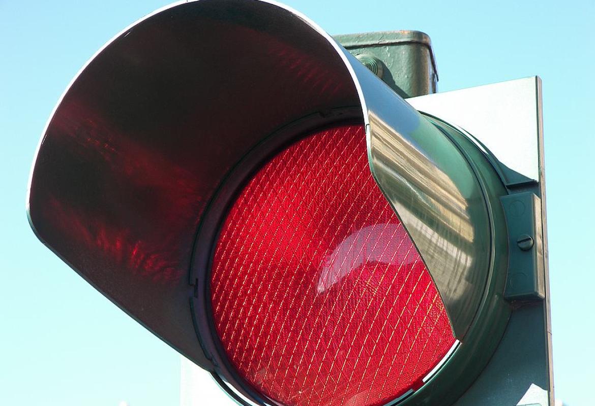 Passi con il rosso? La Polizia Provinciale ti fotografa