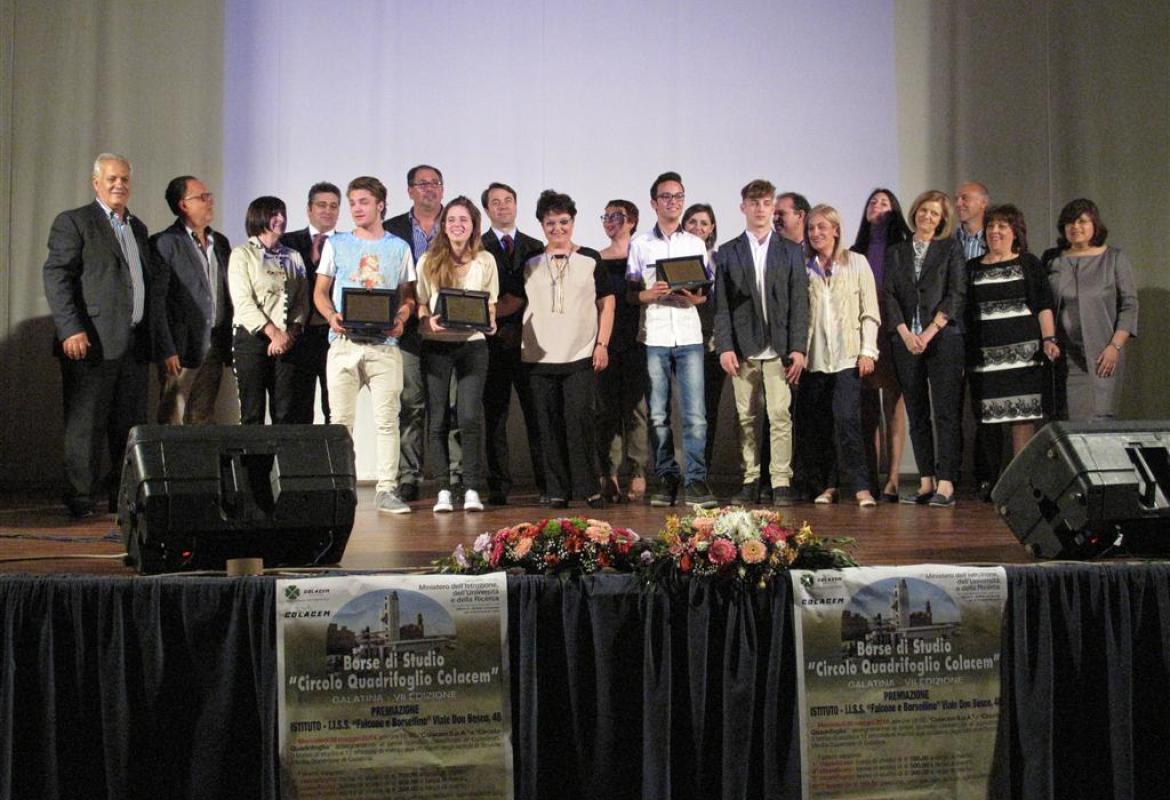 Premiate le 'eccellenze' delle scuole superiori galatinesi
