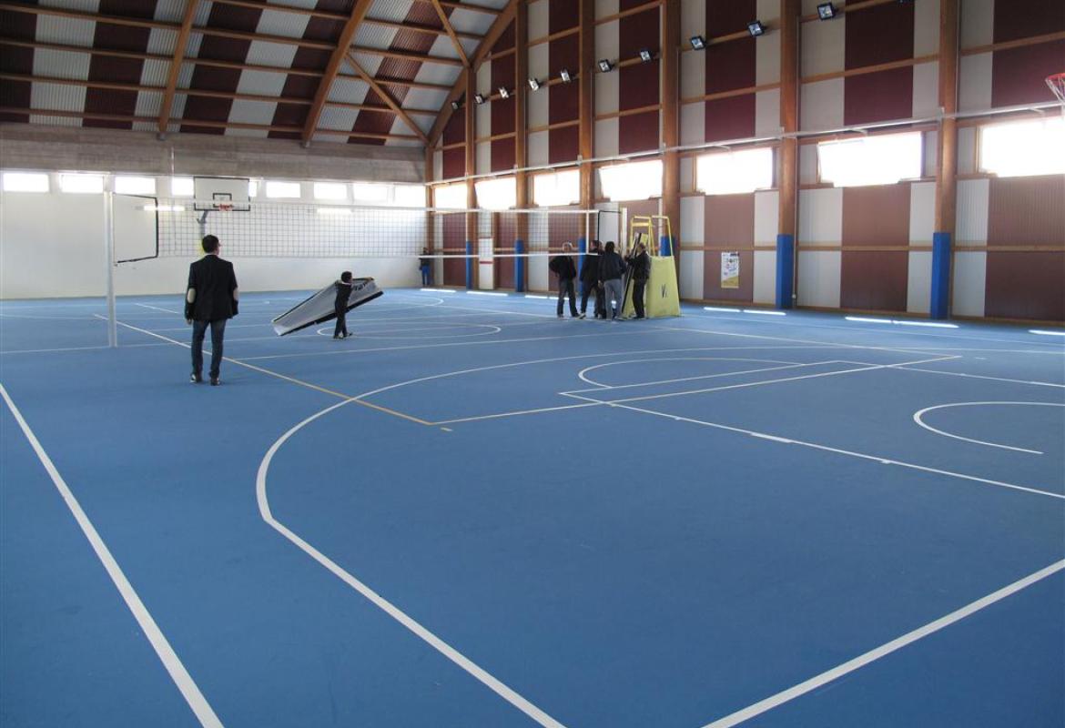 &quot;Il pavimento della palestra di via Montinari non consente la partecipazione a campionati nazionali&quot;