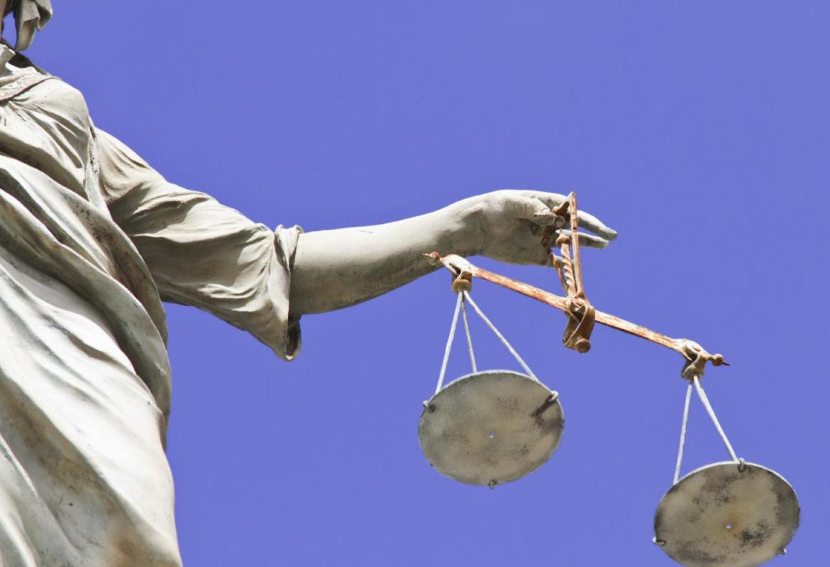 Avvocato neretino la spunta contro l'Agenzia delle Entrate