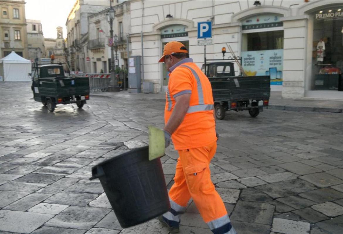 Multe fino a 500 euro agli incivili