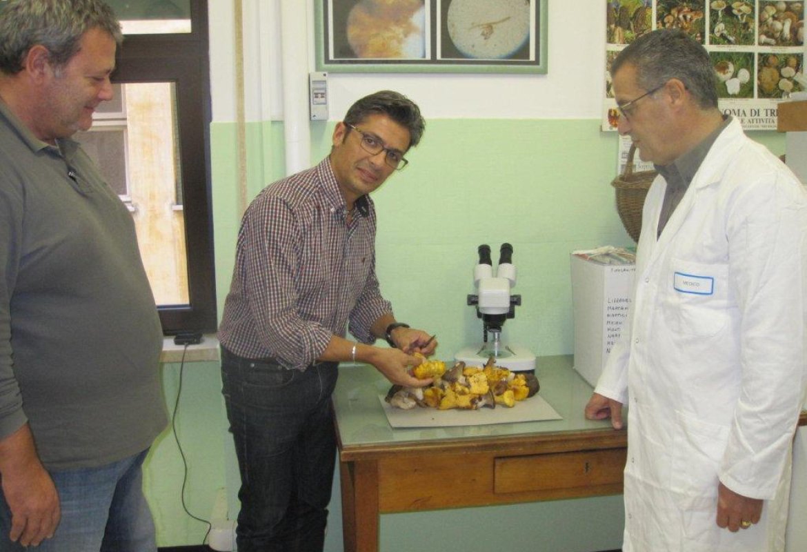 Funghi velonosi, una famiglia salvata dai micologi della Asl