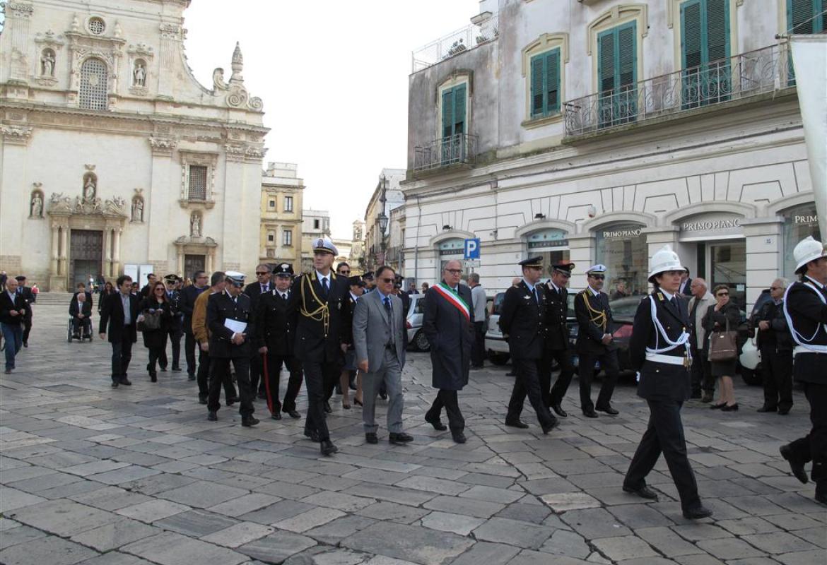 "Onore ai caduti per la Patria, pietà e cordoglio per tutte le vittime della guerra". Il discorso del Sindaco