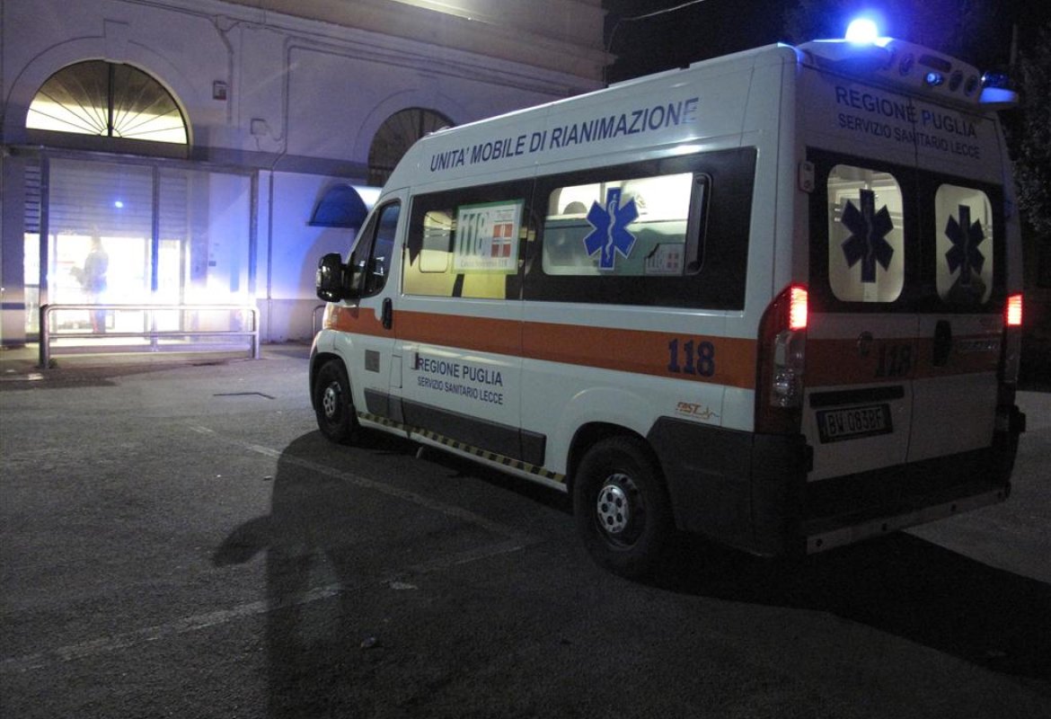 Rapina all'Eurospin di Galatina, una cliente si sente male