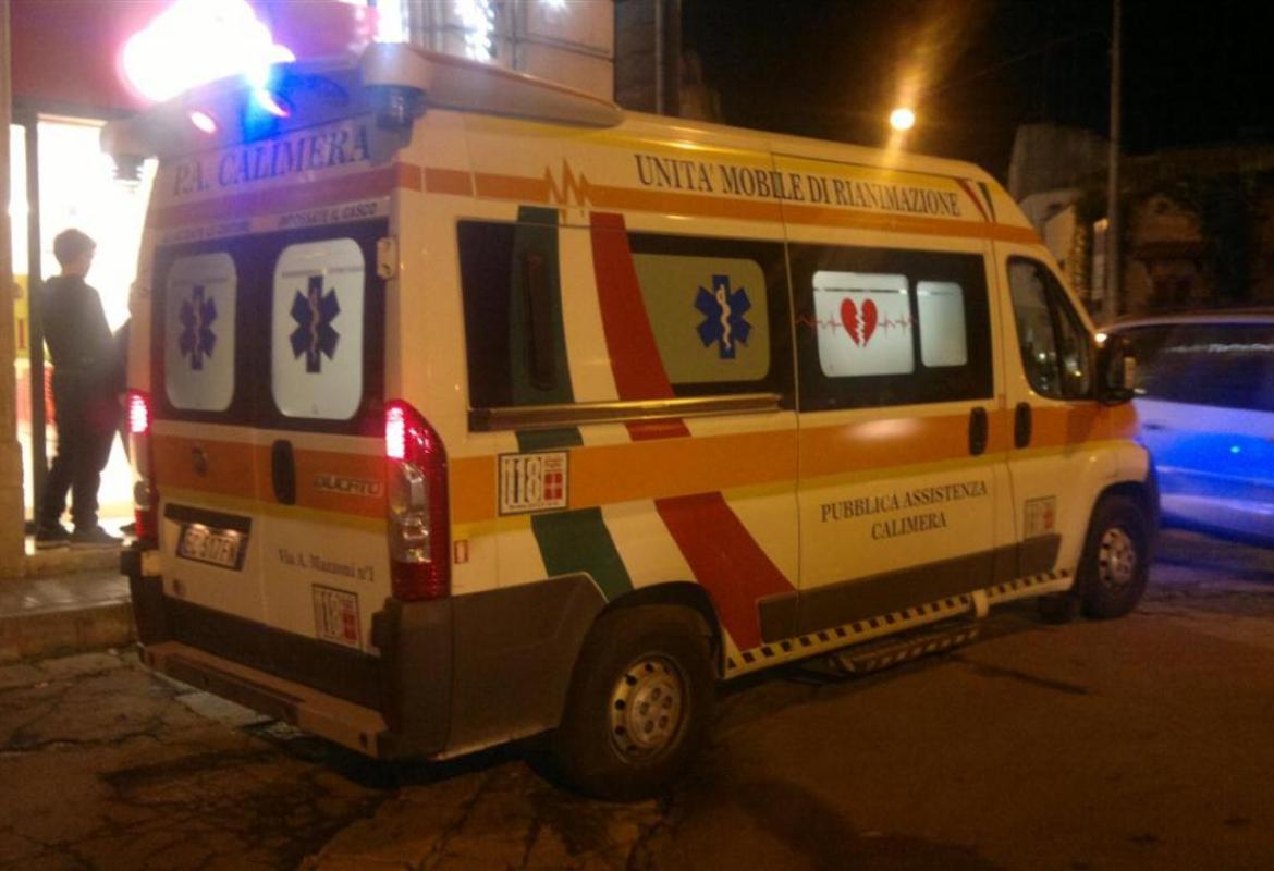 Madre e figlia investite davanti al supermercato 'dok'