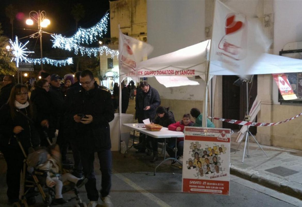 "Dona il sangue! Sarà un bellissimo regalo di Natale"