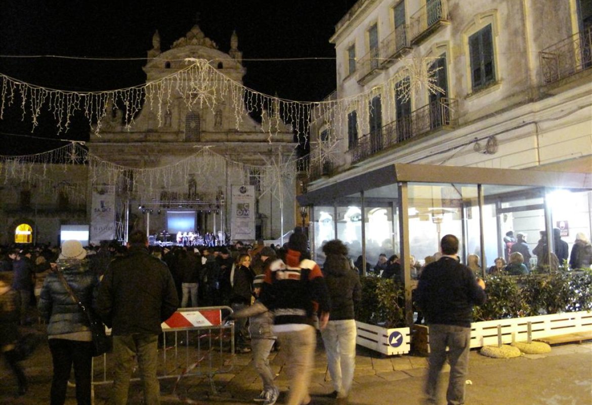 La contraddizione non si addice al 'Palazzo'