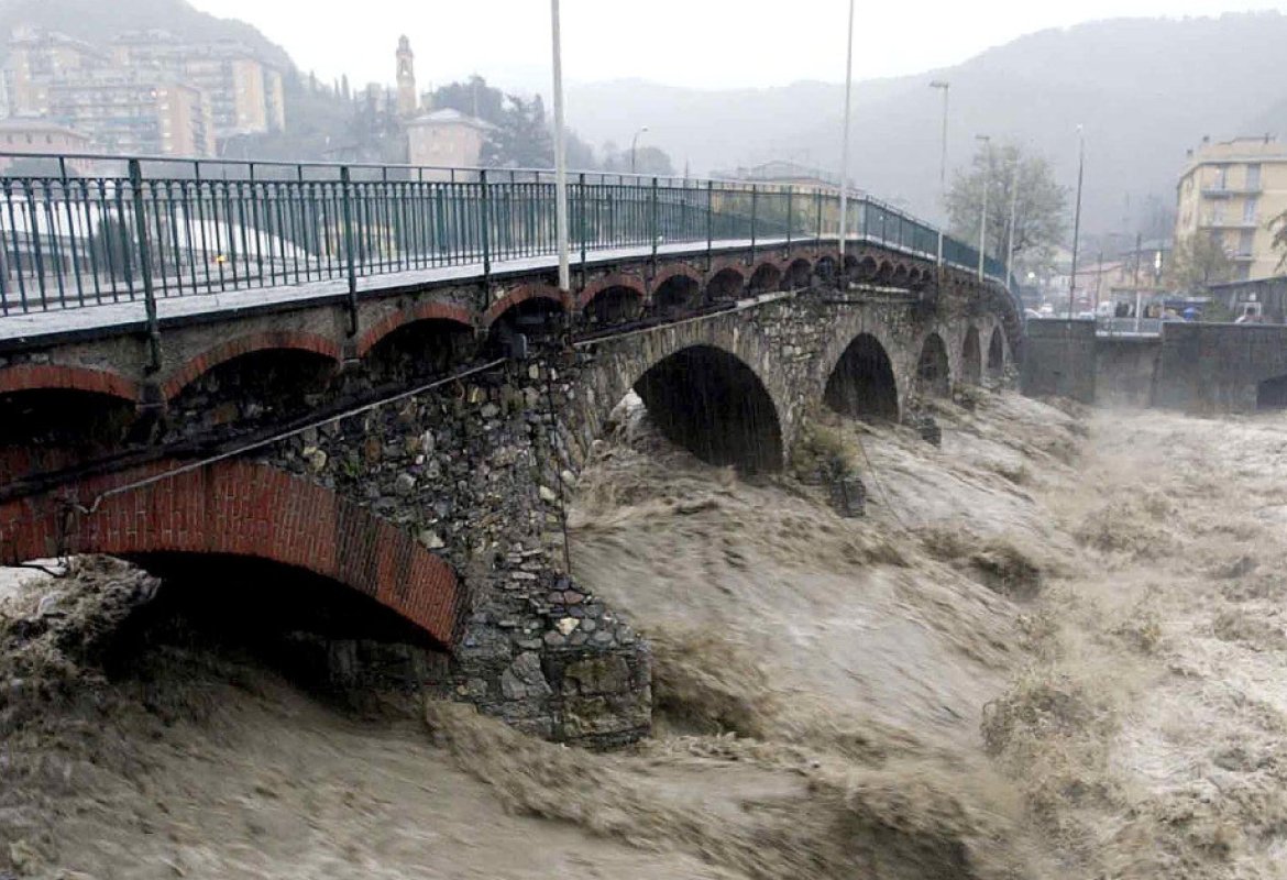 Vittime, feriti e sfollati per alluvioni e terremoti nel 2014