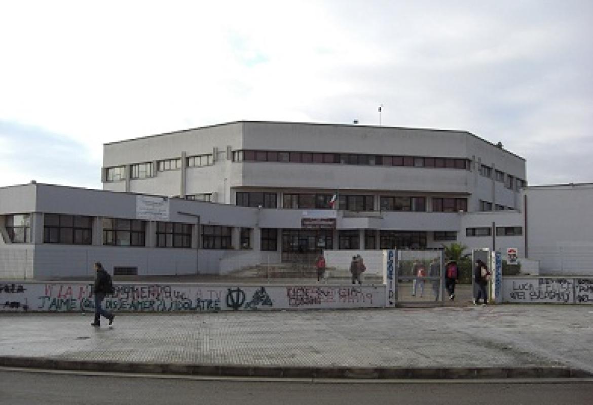 &quot;Sopralamedia. La scelta che ti fa grande&quot;