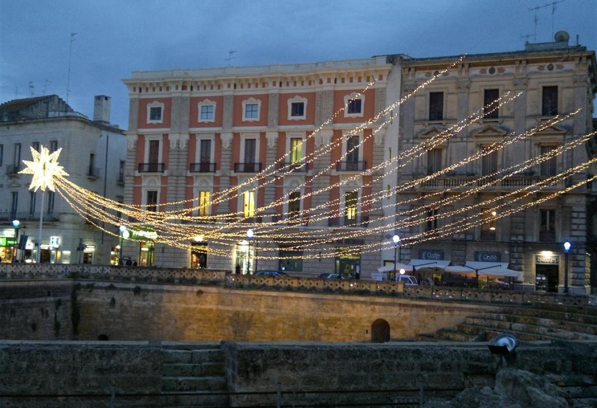 Per un'altra strada fecero ritorno al loro paese