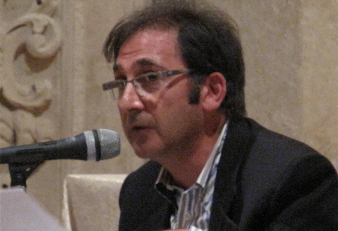 “La polvere e l’acqua”, parole lungo la via della croce