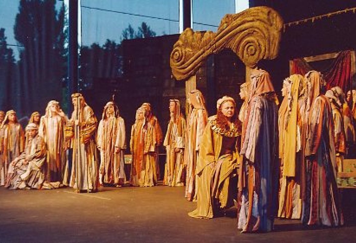 Si cercano comparse per il Nabucco