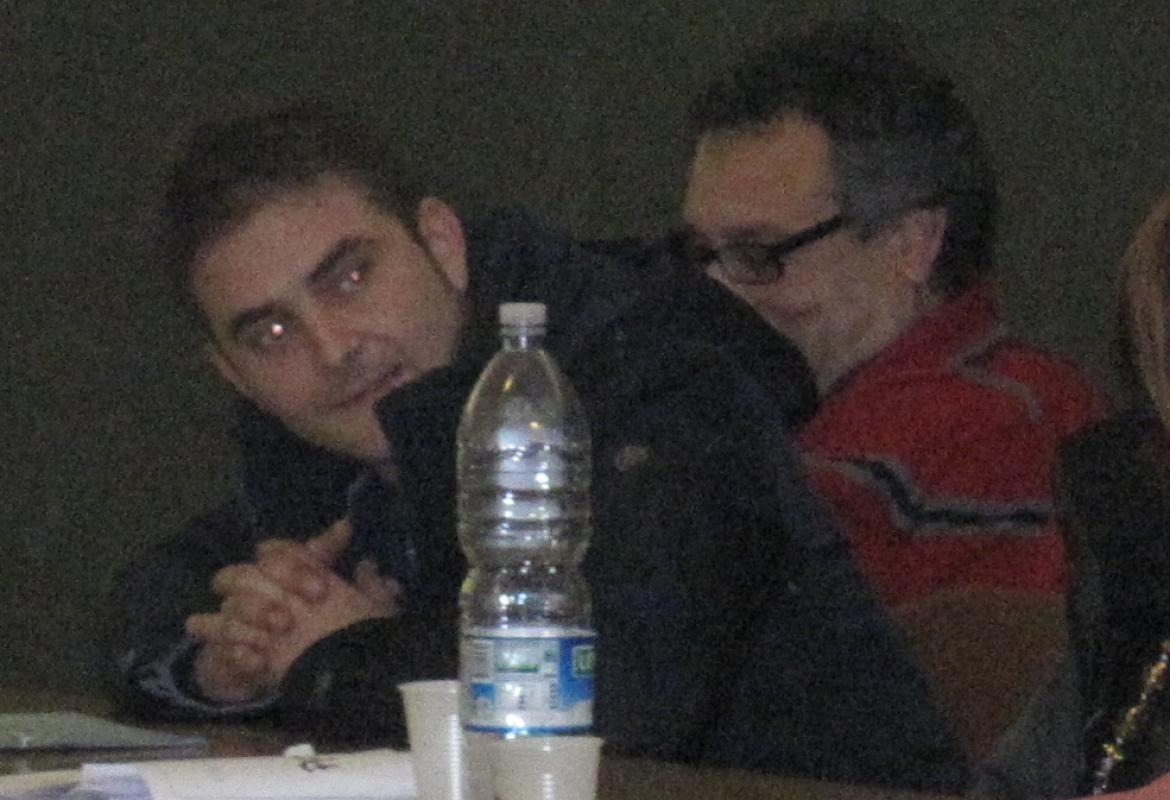 "Contro le politiche degli speculatori e degli illusionisti"