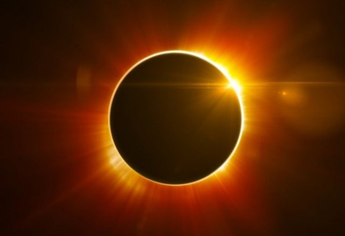 Oltre l'eclissi solare