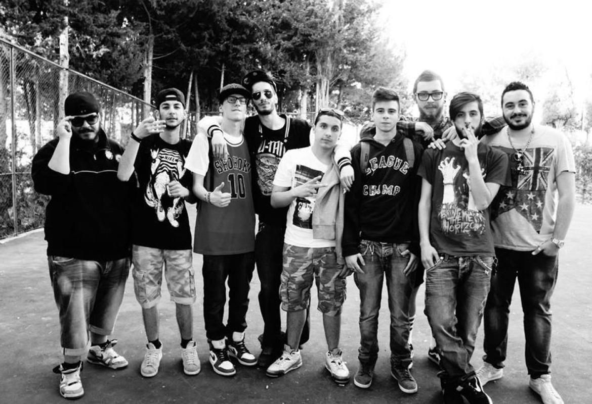 Comincia con una festa la 'Guerriglia culturale'