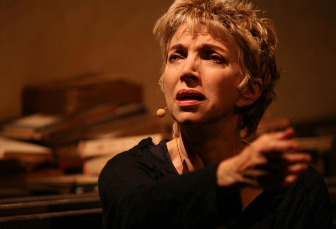 Addio a Mariangela Melato
