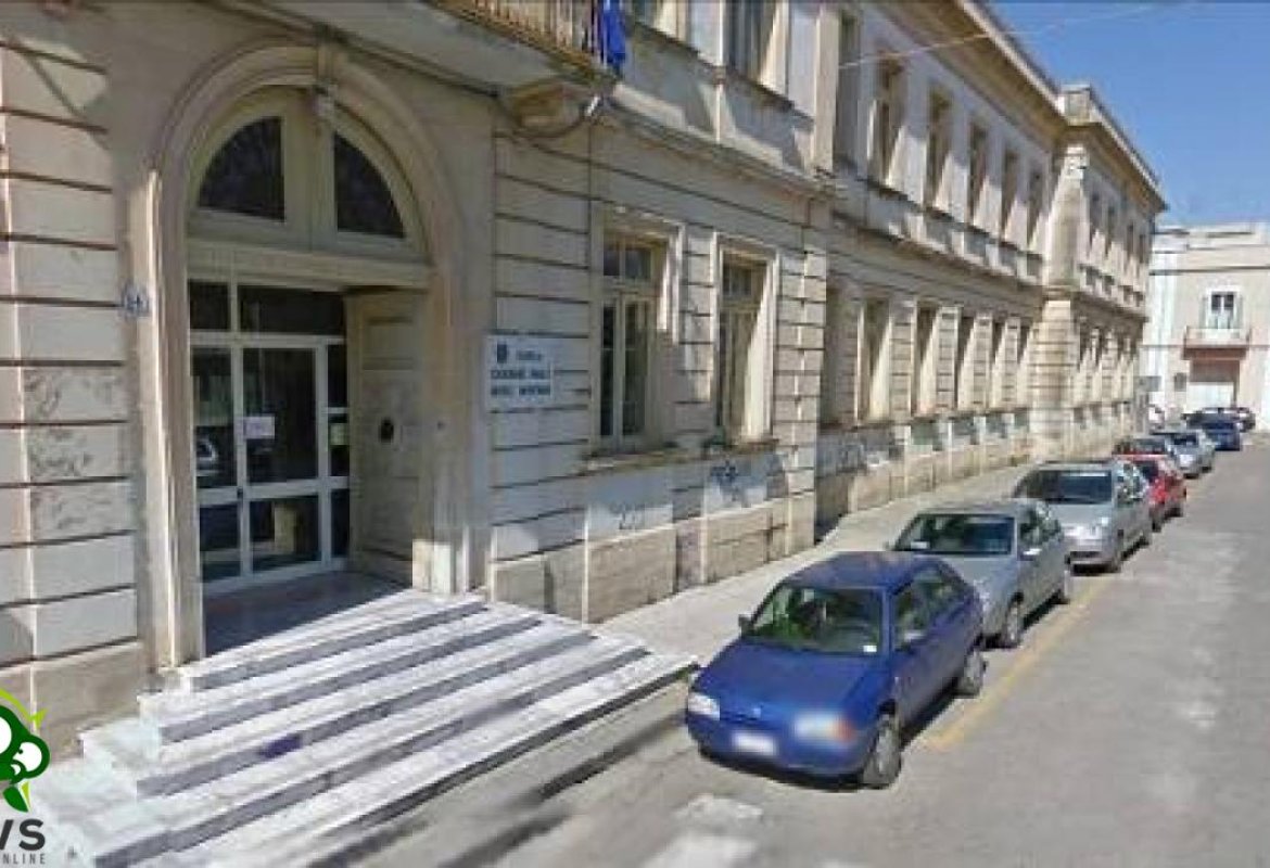 Cominciano i lavori di sistemazione degli edifici scolastici