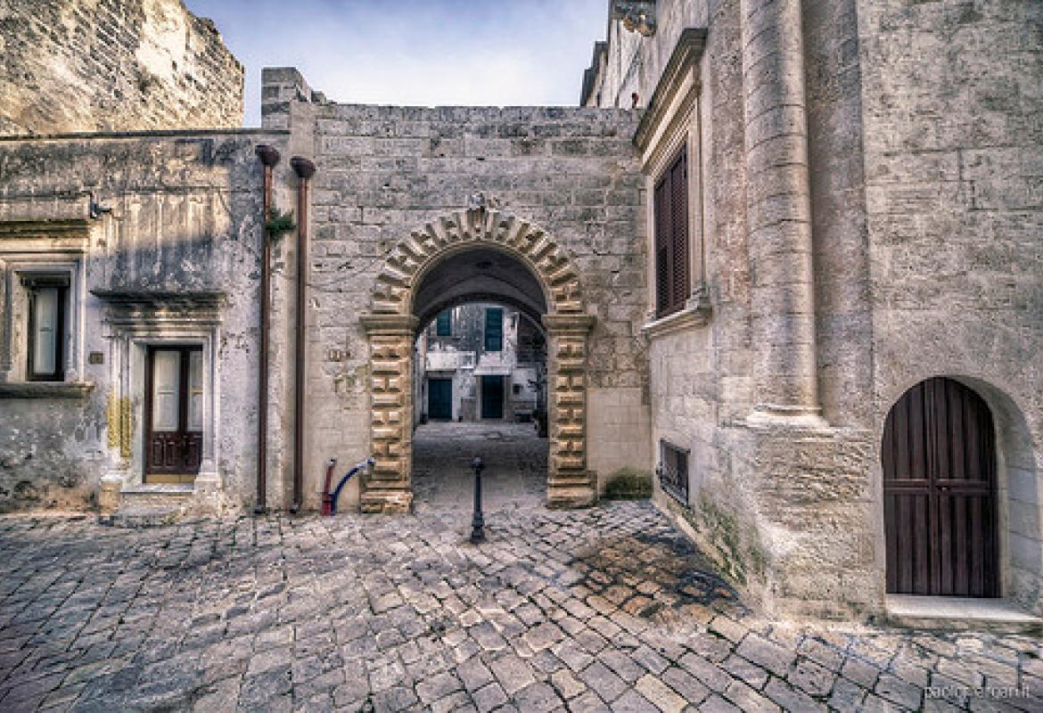 “Soleto nelle mura, nella corte dei Del Balzo Orsini”