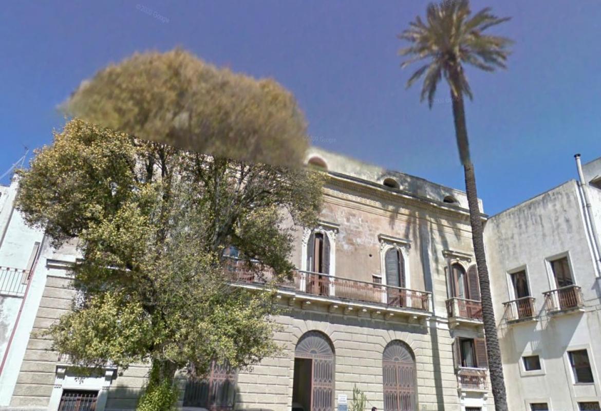 Galatina. Nella 'Casa Paterna' termosifoni accesi a tutte le ore?