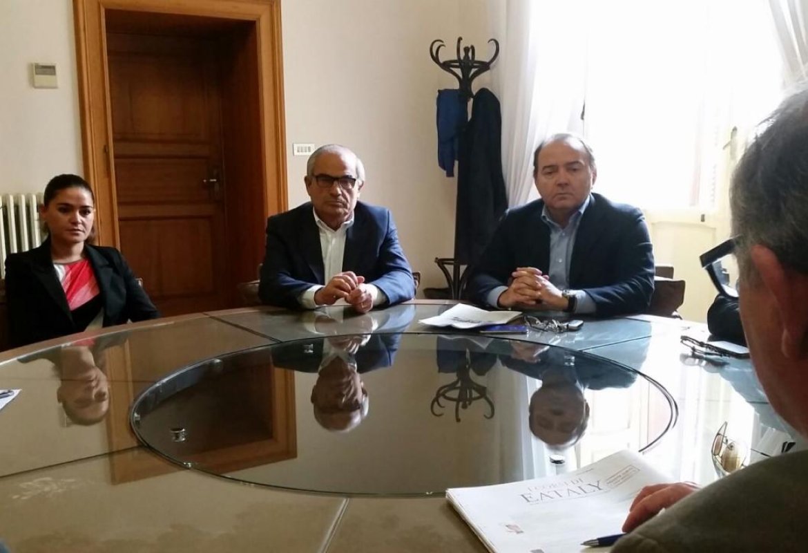 Rifiuti, il TAR blocca il passaggio di consegne a Monteco