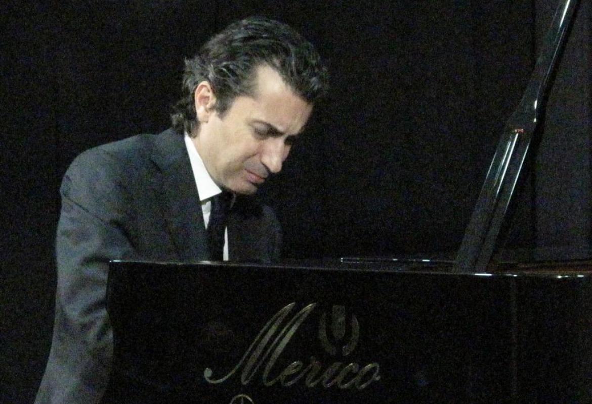 Roberto Cominati incanta Galatina