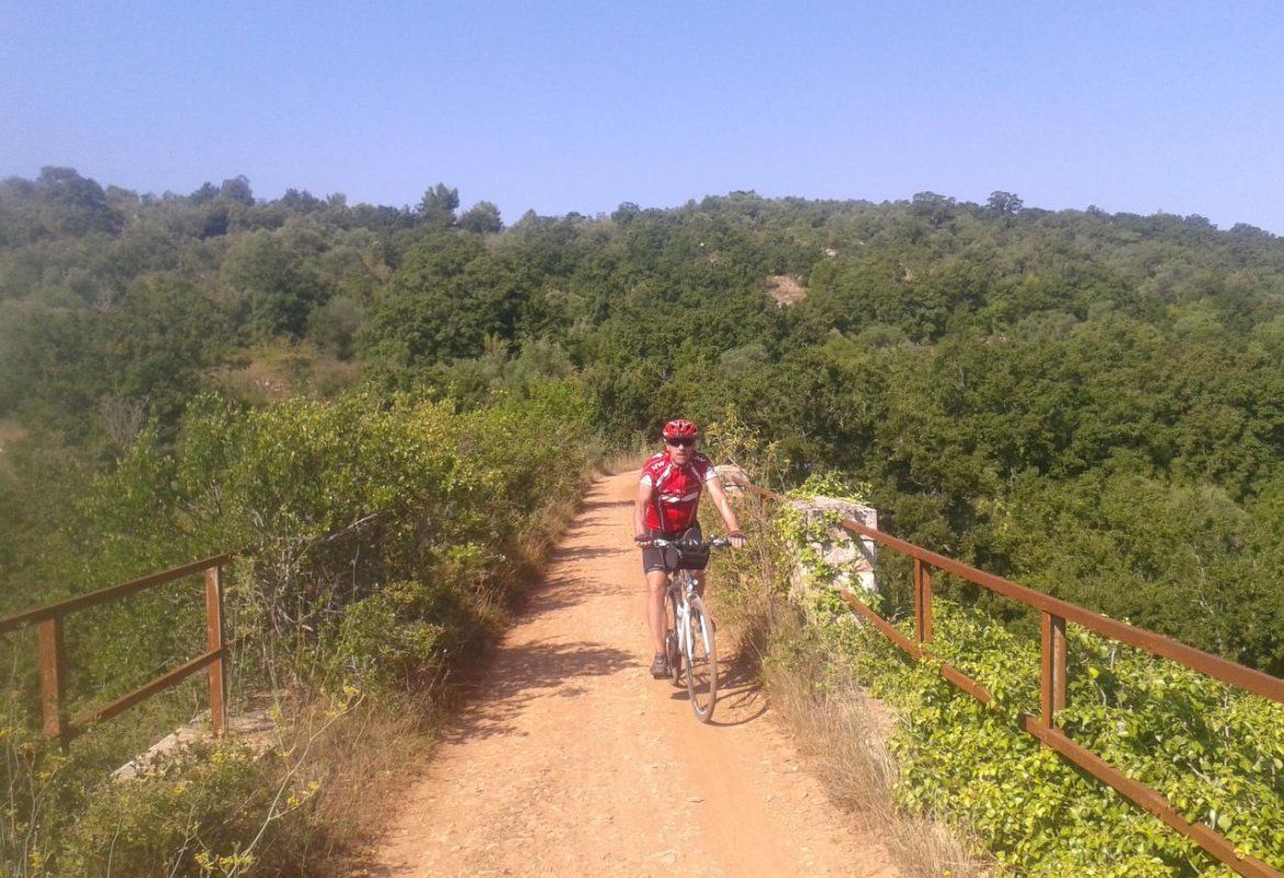 "Ciclovia dell'Acquedotto, si muova la Regione"