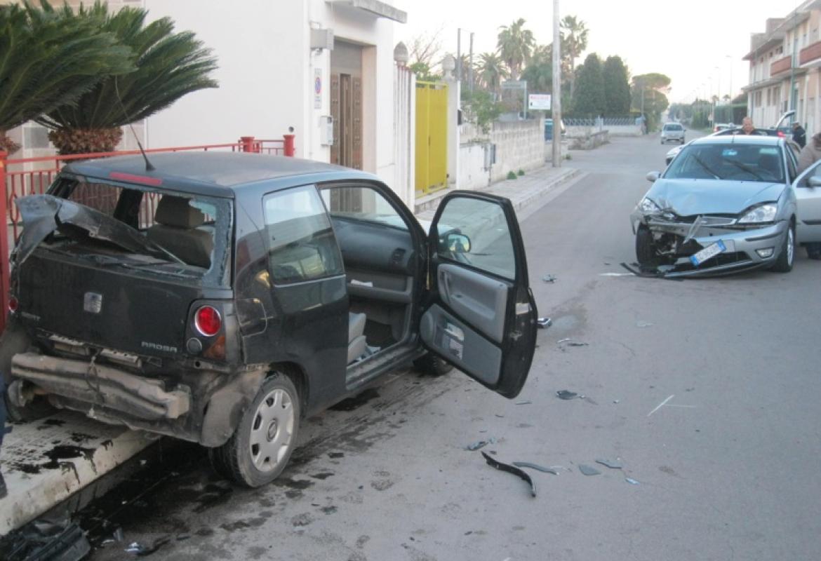 Triplice tamponamento sulla via per Sogliano. Colpito un tubo del gas
