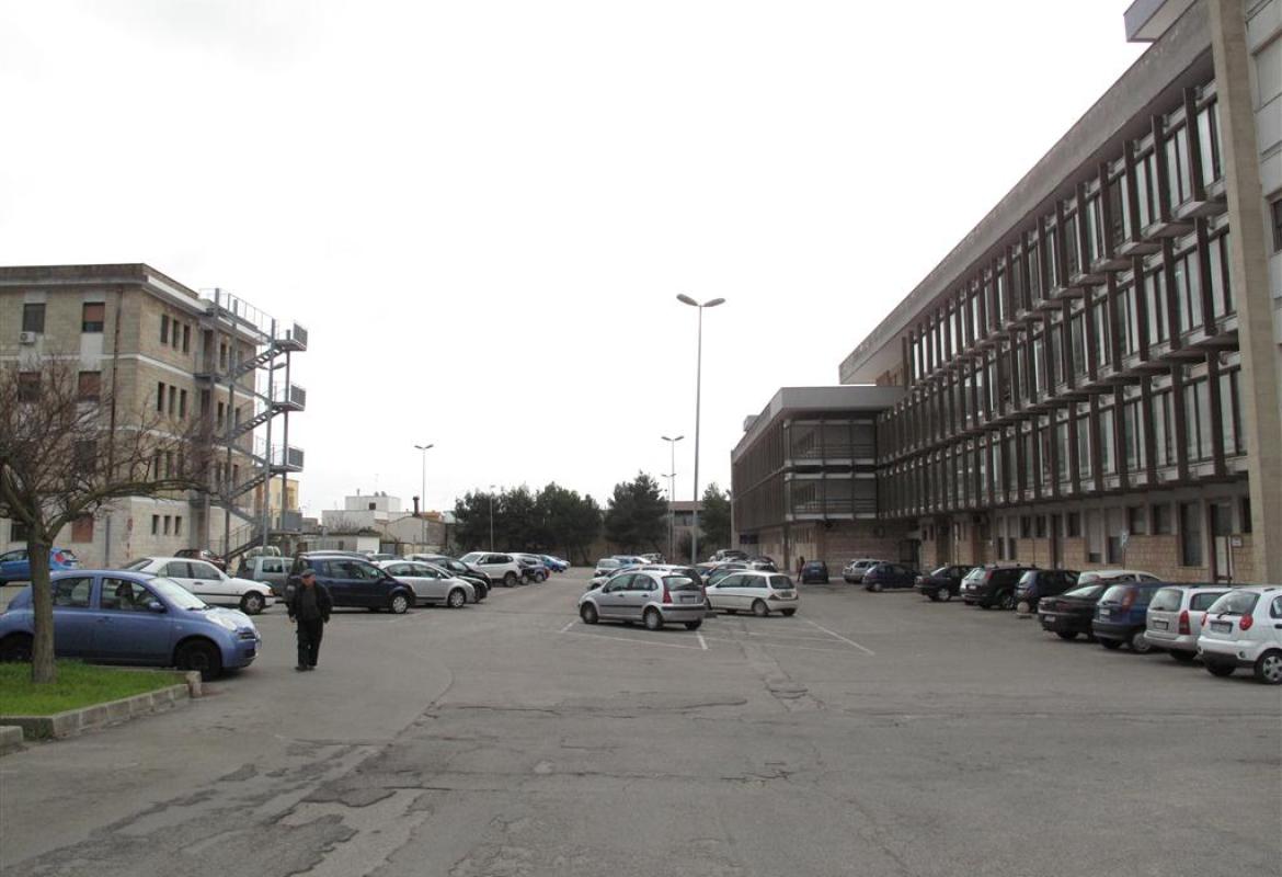 Chiamare &quot;Striscia la notizia&quot; per salvare l'Ospedale di Galatina? Prima si costringano i Consiglieri regionali a farsi rispettare