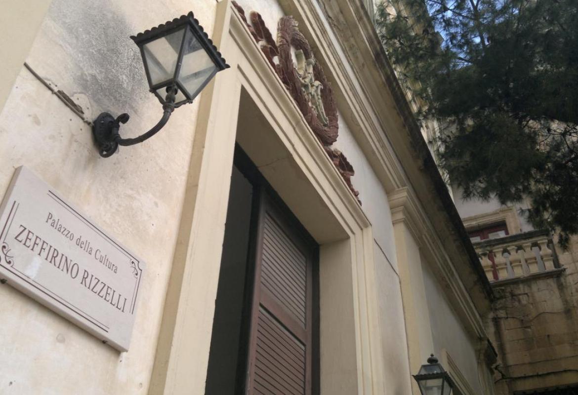 Identità in dialogo_ Prospettive Meridiane. Al di là del muro