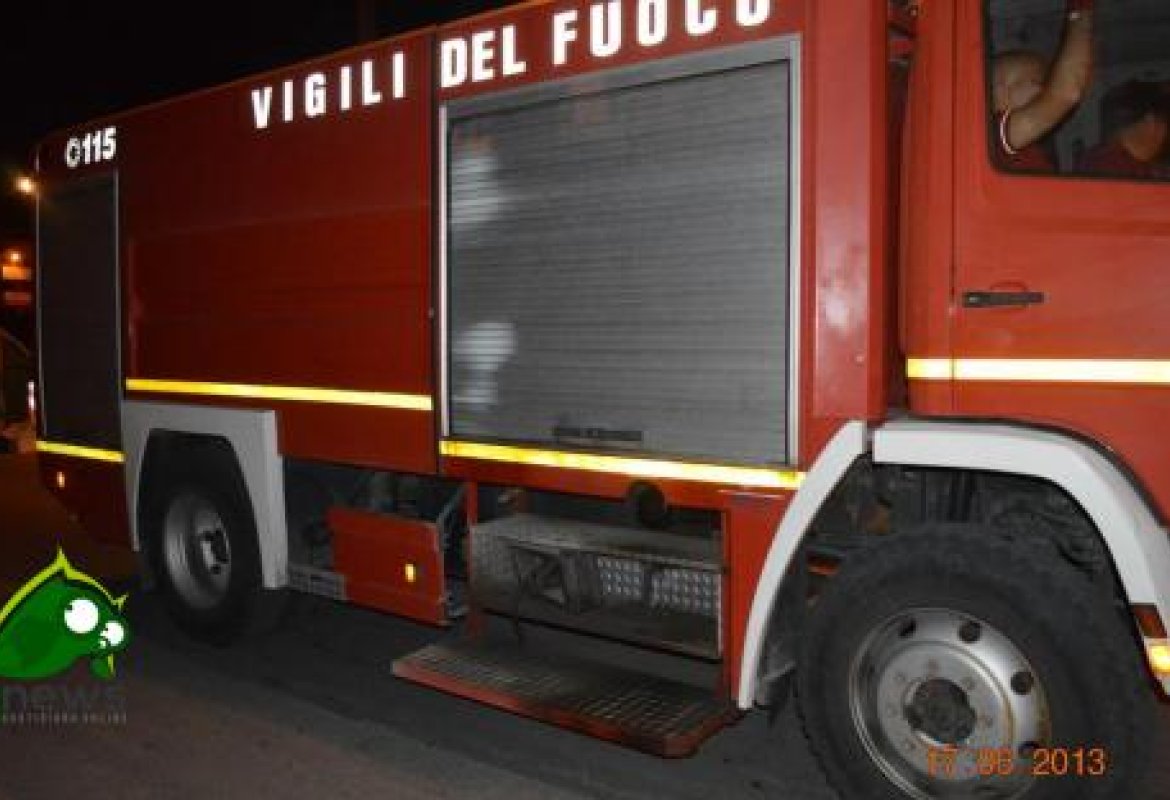 Incendio doloso nella notte a Sogliano Cavour