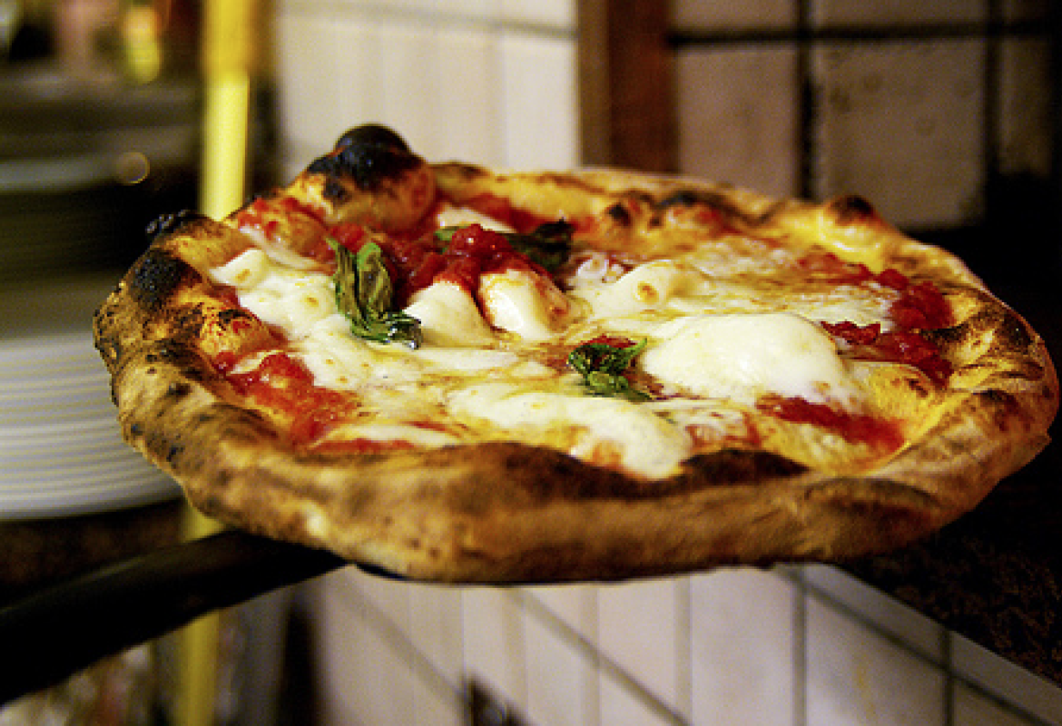 La pizza napoletana patrimonio dell'Unesco, una raccolta firme