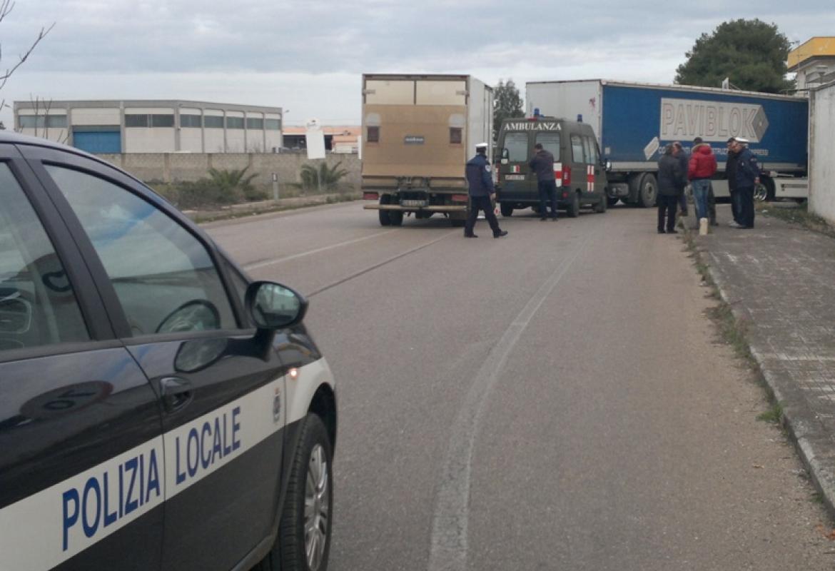 Tamponamento sulla Galatina-Lecce. Le precisazioni del guidatore dell'ambulanza