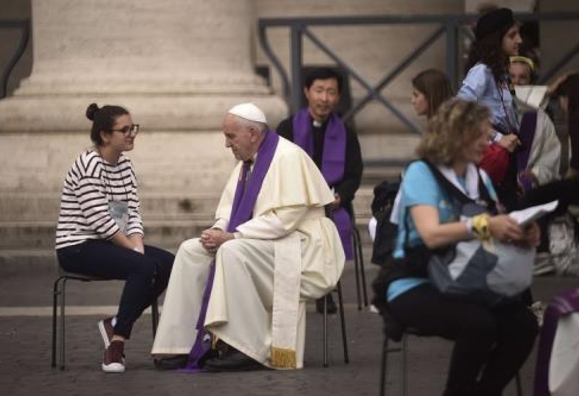 Confessioni in Piazza San Pietro
