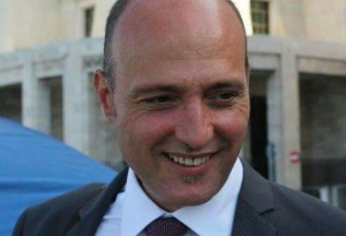 "L'Ospedale di Galatina è enorme. Perché costruirne altri?"