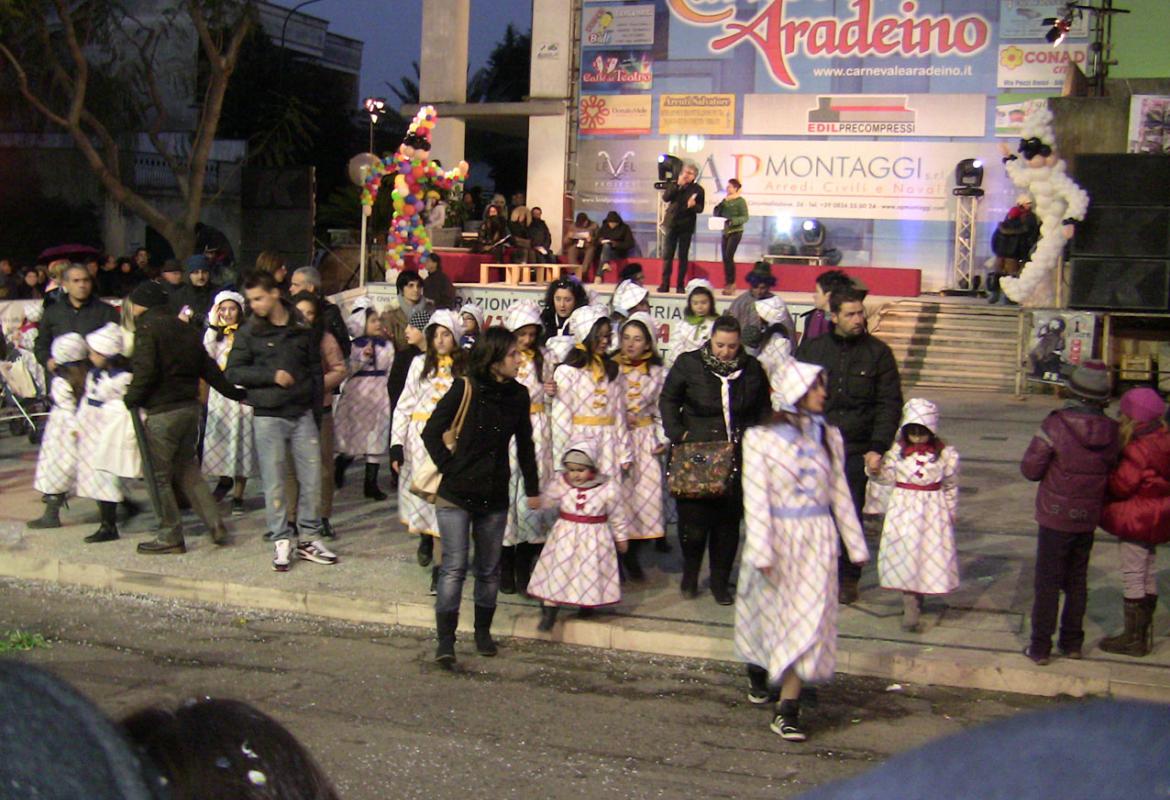 I carri del Carnevale di Aradeo