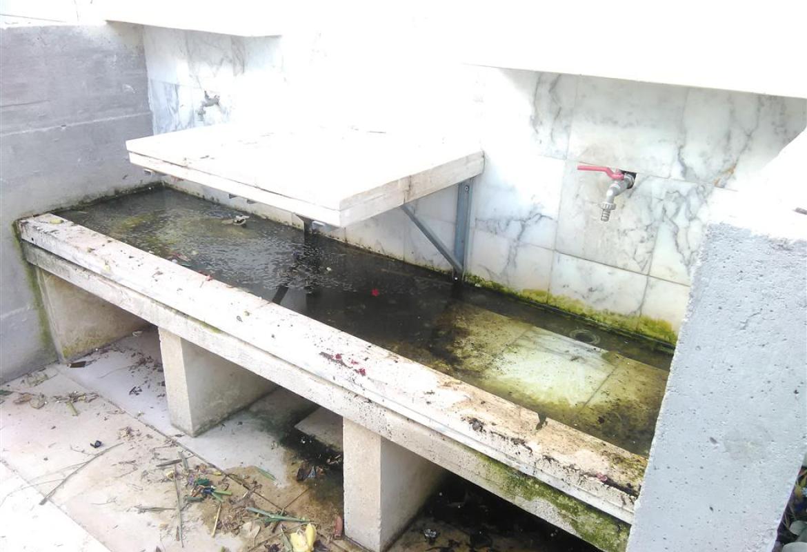 Cimitero di Galatina nel degrado