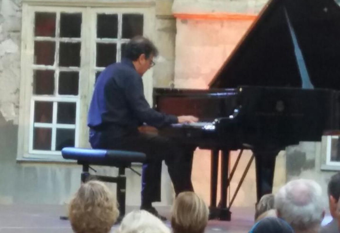 Grande successo di Luigi Fracasso in Francia