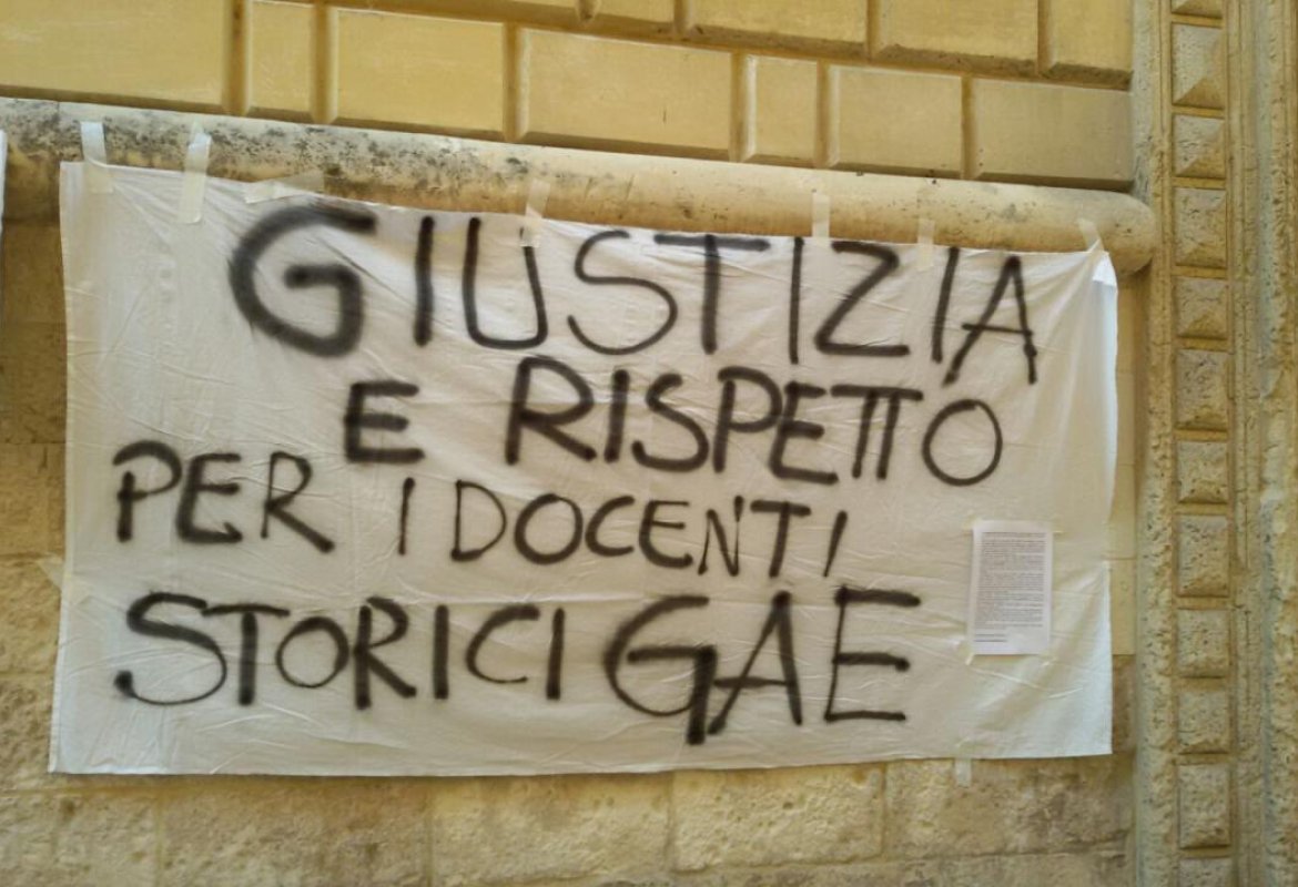Trasferimento al Nord degli insegnanti, mobilitata la Provincia