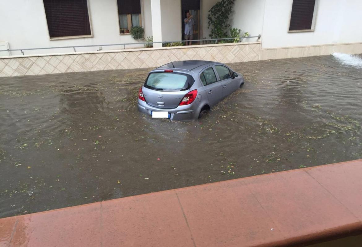 Acqua e grandine mettono in ginocchio Galatina