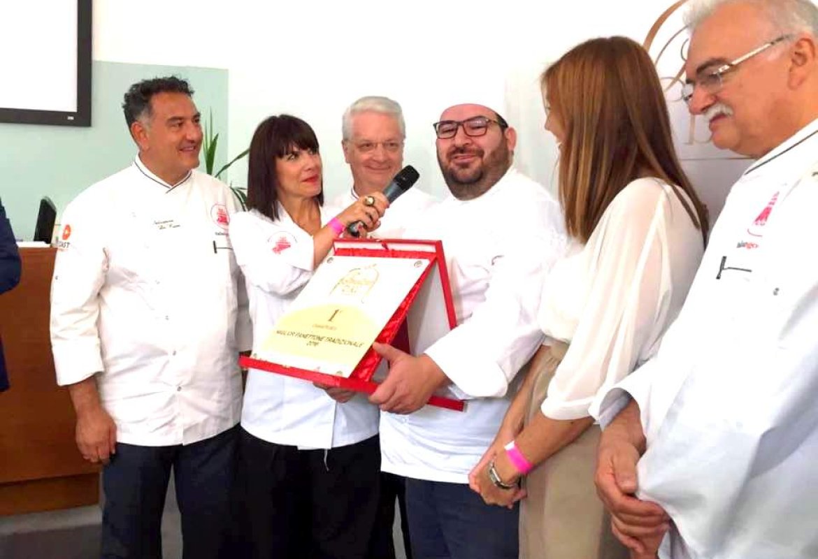 ll “Miglior Panettone Tradizionale 2016” si fa a Specchia