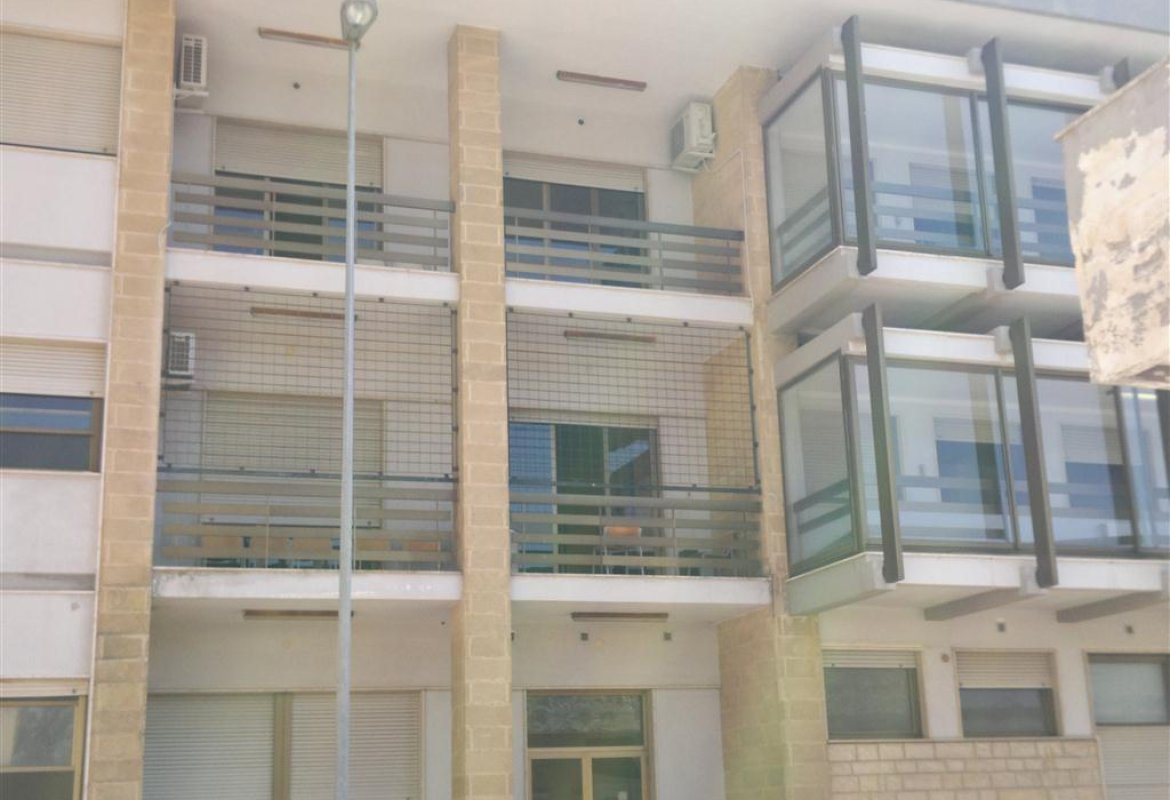 Piantonata nell'Ospedale di Galatina presunta incendiaria barese