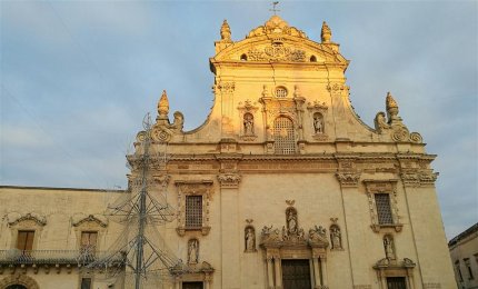 Centro chiuso per l'accensione delle luminarie